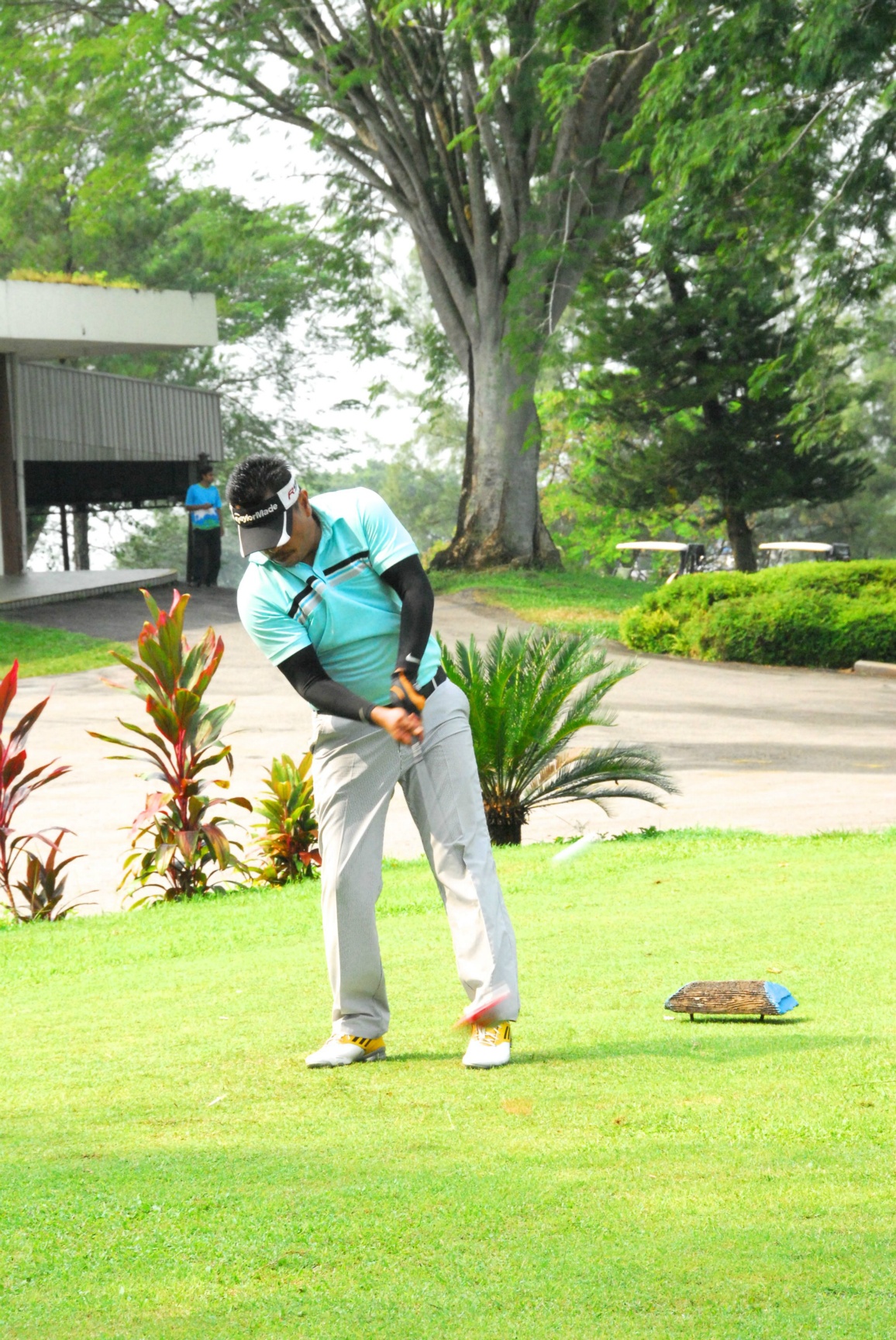 PRO15 157 GOLF DSC 0374.JPG